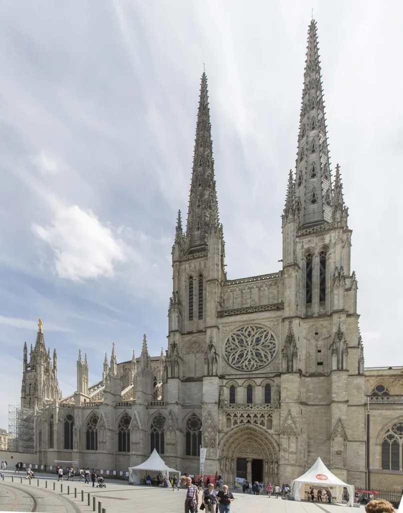 majestuosa Cathédrale Saint-André de Bordeaux