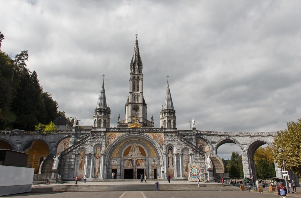 Basílica de Nuestra Señora de Lourdes