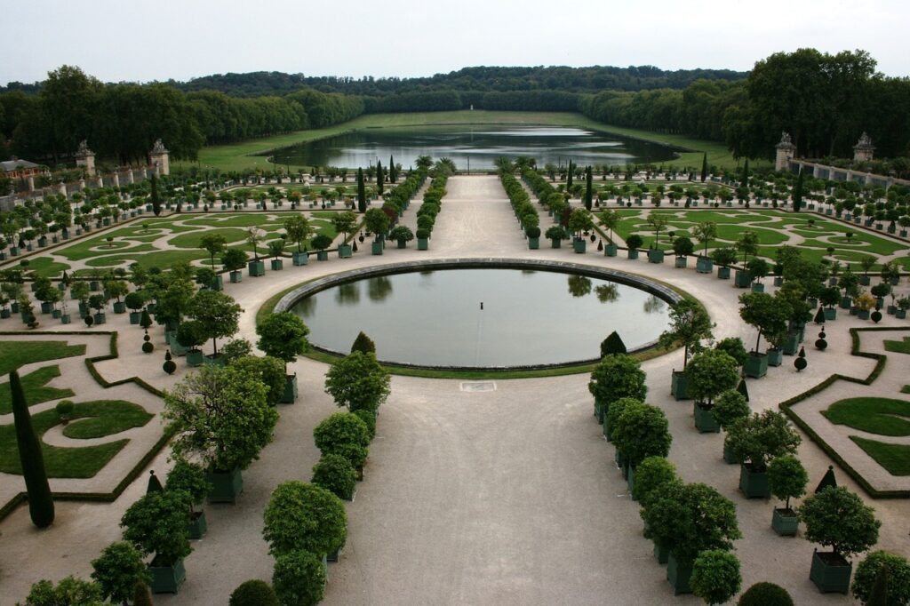 Versailles