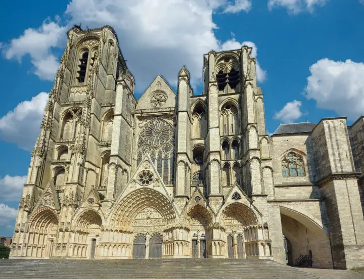 Fachada de la Cathédrale Saint-Étienne